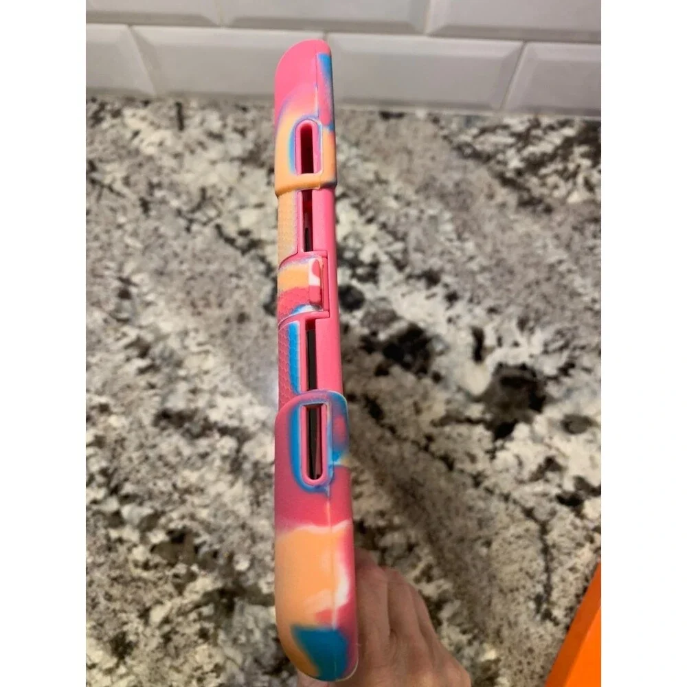 NWT Ipad Case